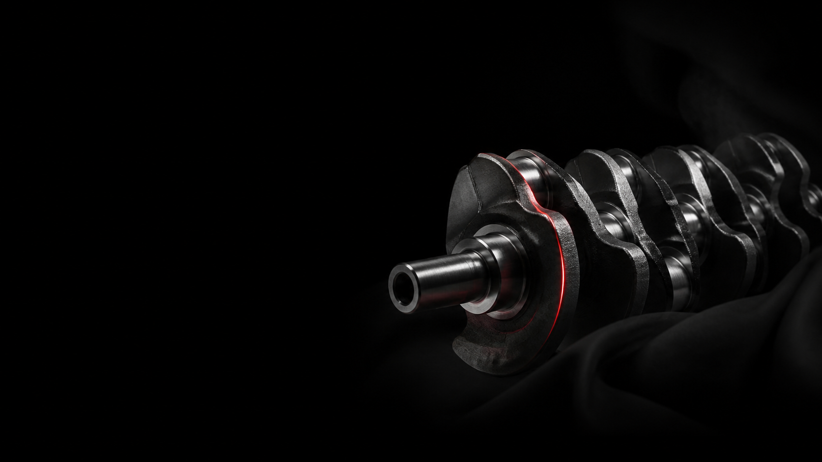 Cigüeñal de motor presentado como pieza de precisión para cotización